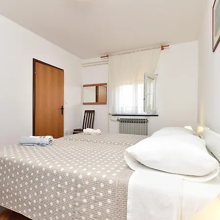 Marija 2394 Apartament *