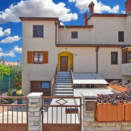 Marija 2394 Apartament *